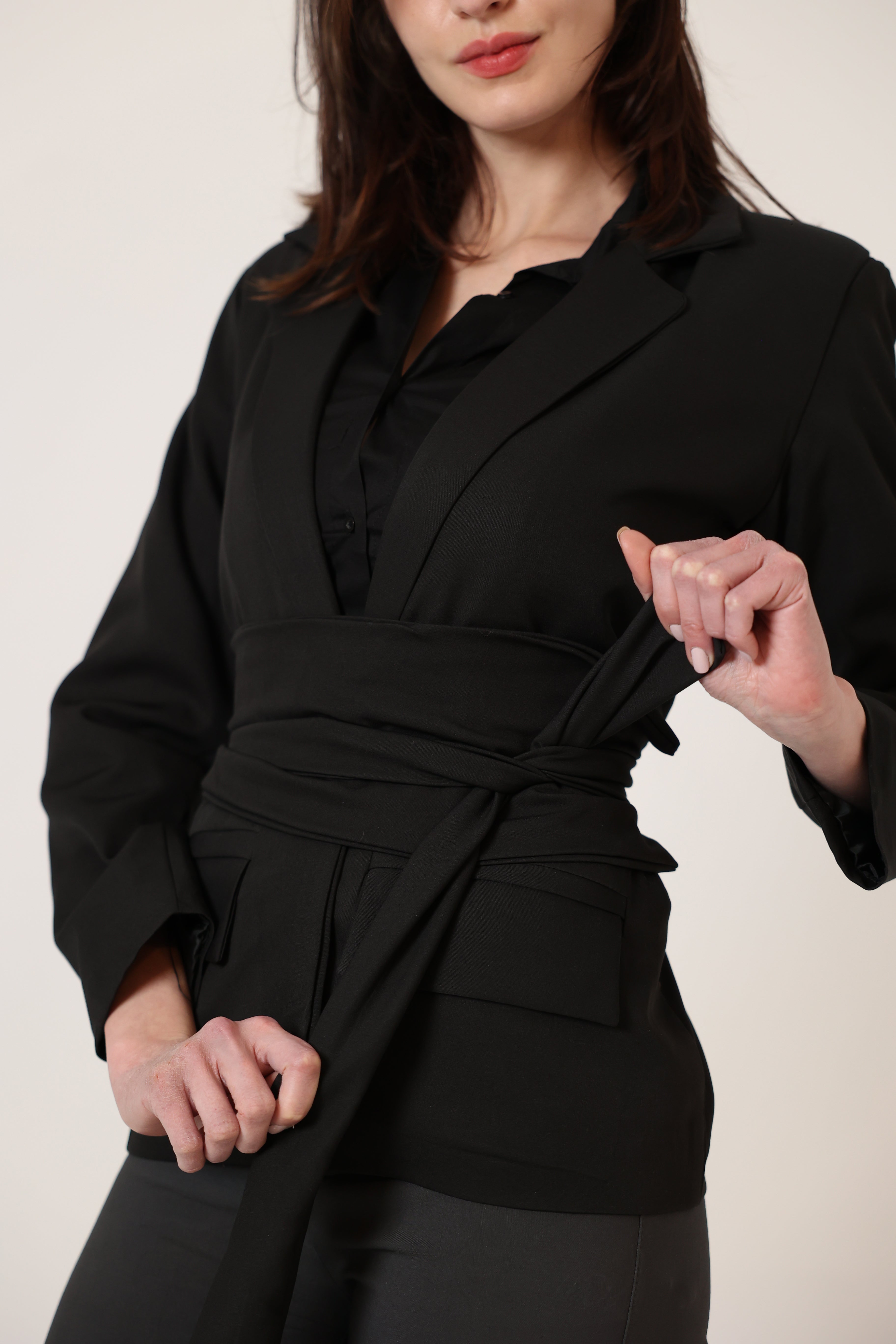 VAYN Snatched Blazer